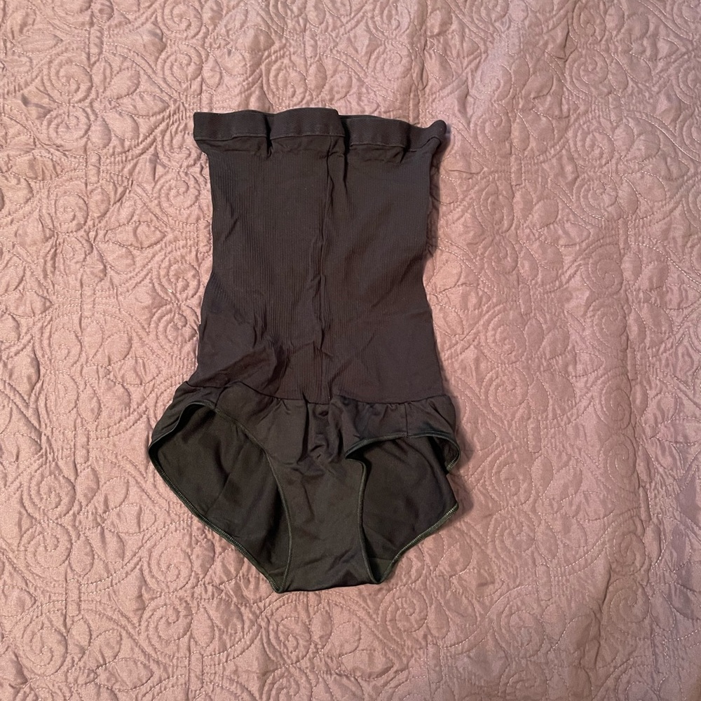Spanx size 2